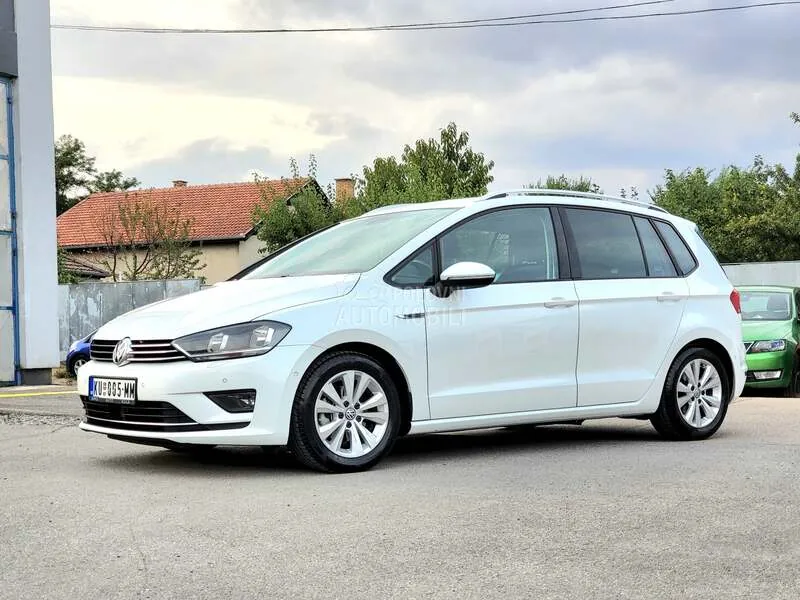 Volkswagen Golf Sportsvan 2015 photo 2