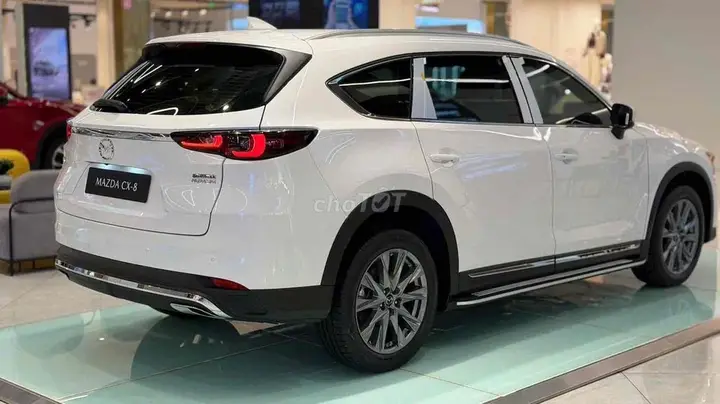 Mazda Cx-8 2026 photo 2