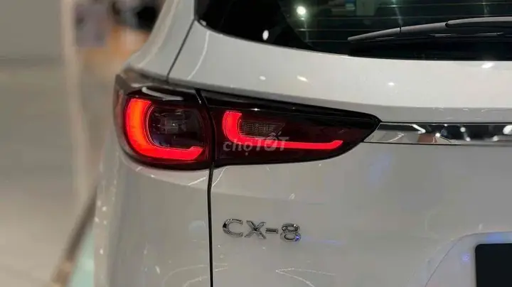 Mazda Cx-8 2026 photo 4