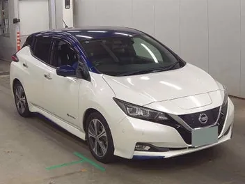 Nissan Leaf 2018 photo 2