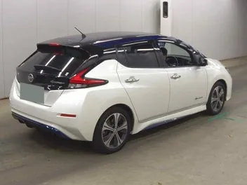Nissan Leaf 2018 photo 3