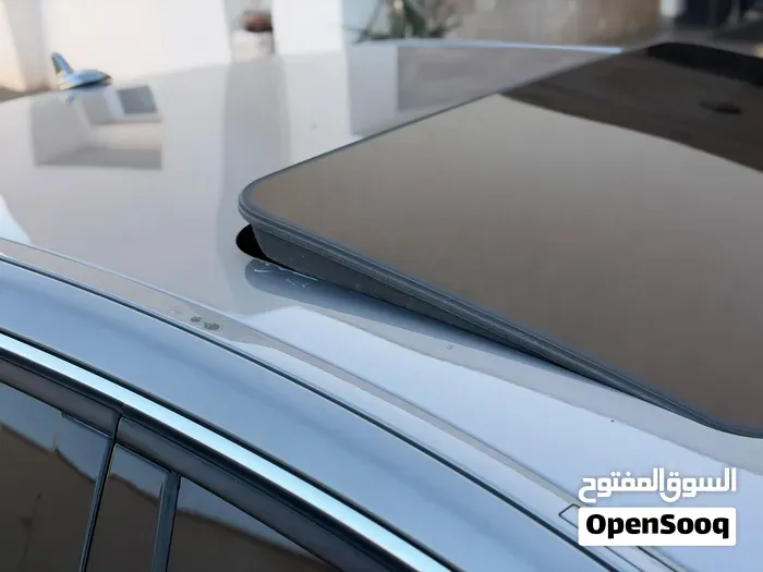 Mercedes-Benz E-Class 2010 photo 3