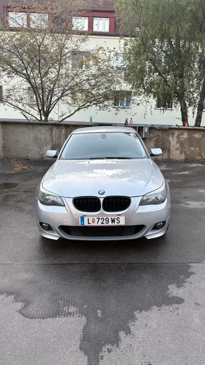 BMW 5 Series 2007 photo 2