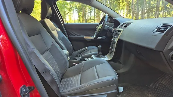 Volvo S40 2005 photo 4
