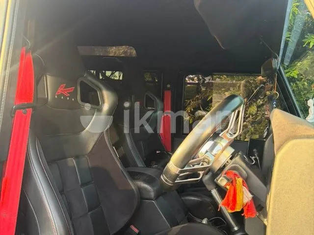 Land Rover Defender 2015 photo 5