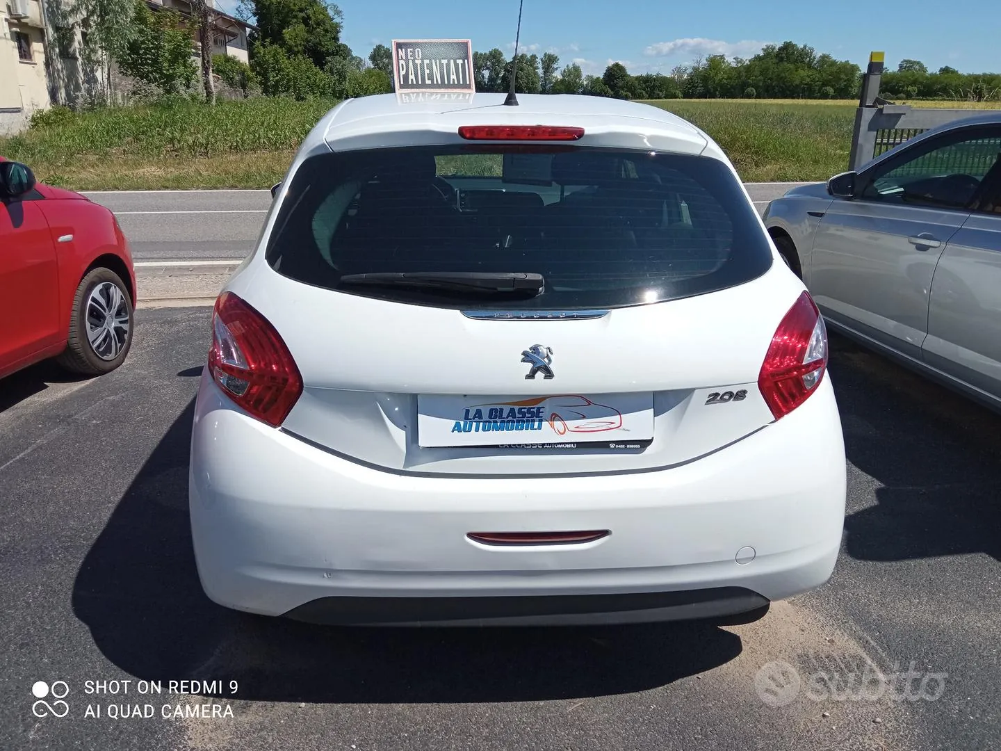 Peugeot 208 2013 photo 3