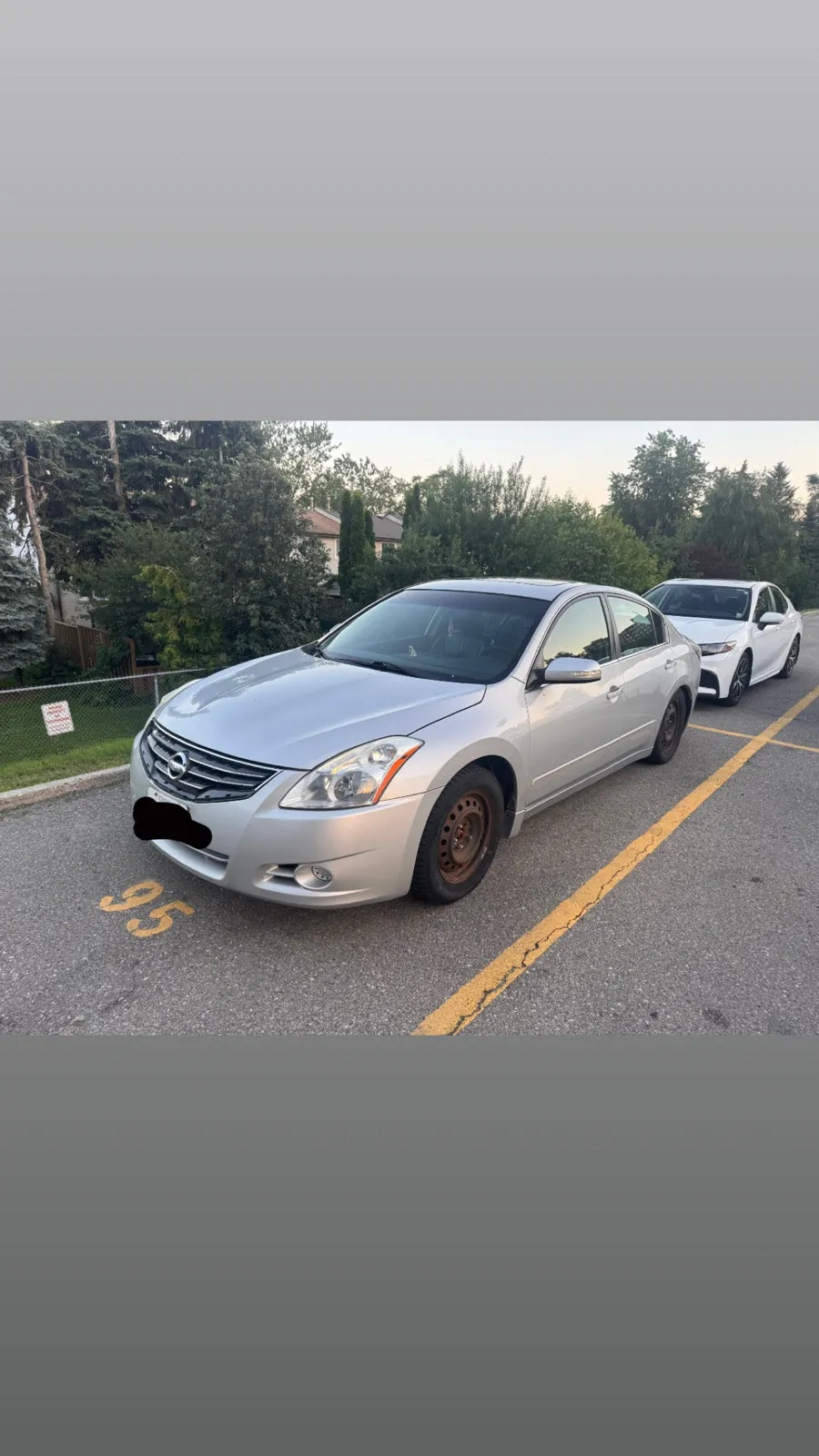 Nissan Altima 2012 photo 2