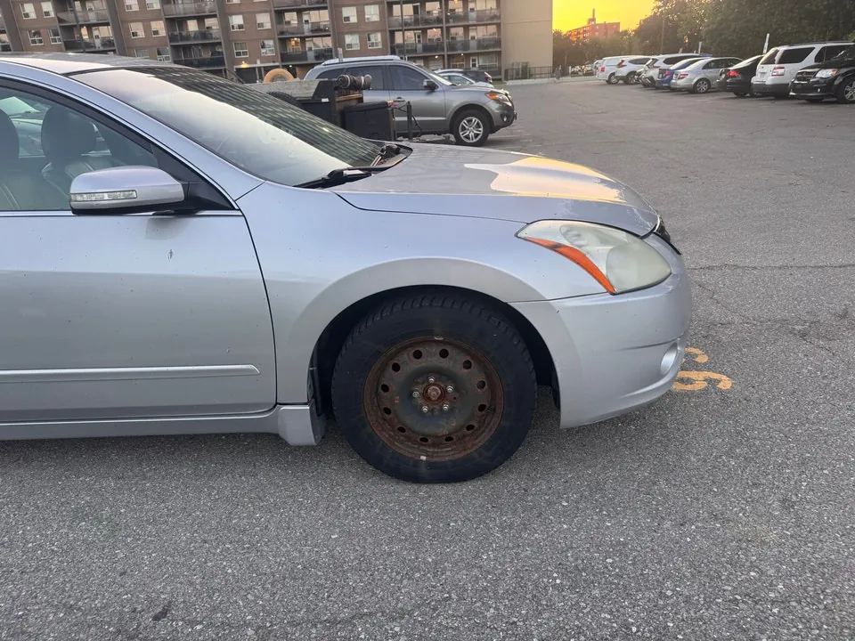 Nissan Altima 2012 photo 4