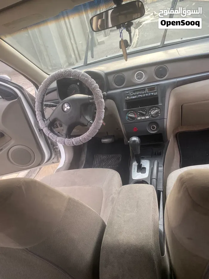 Mitsubishi Outlander 2006 photo 2