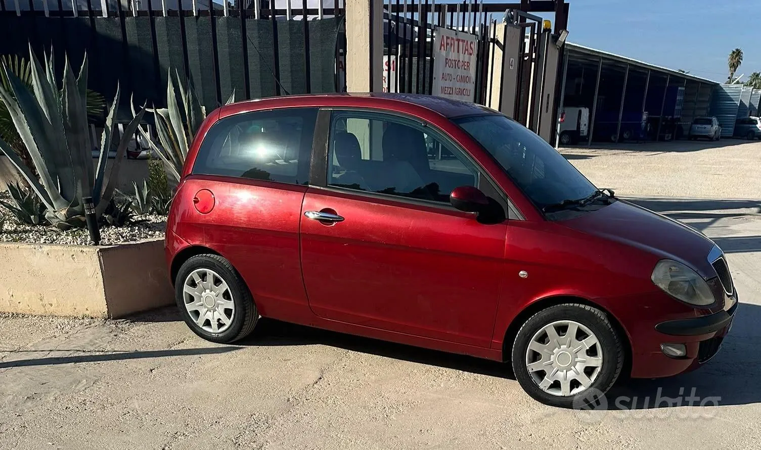Lancia Ypsilon