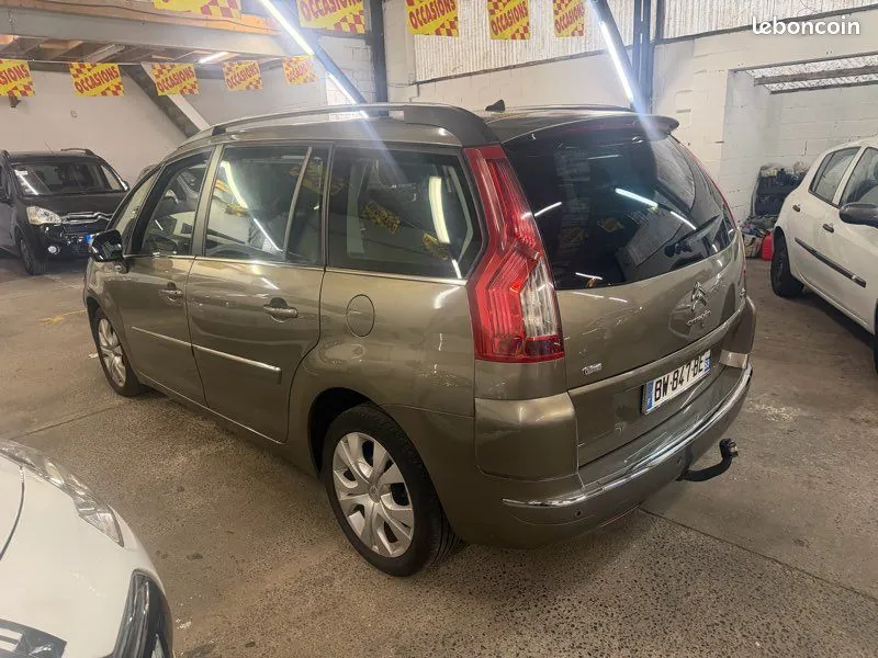 Citroen C4 Picasso 2011 photo 3