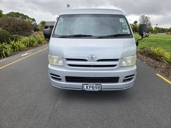 Toyota Hiace 2005 photo 3