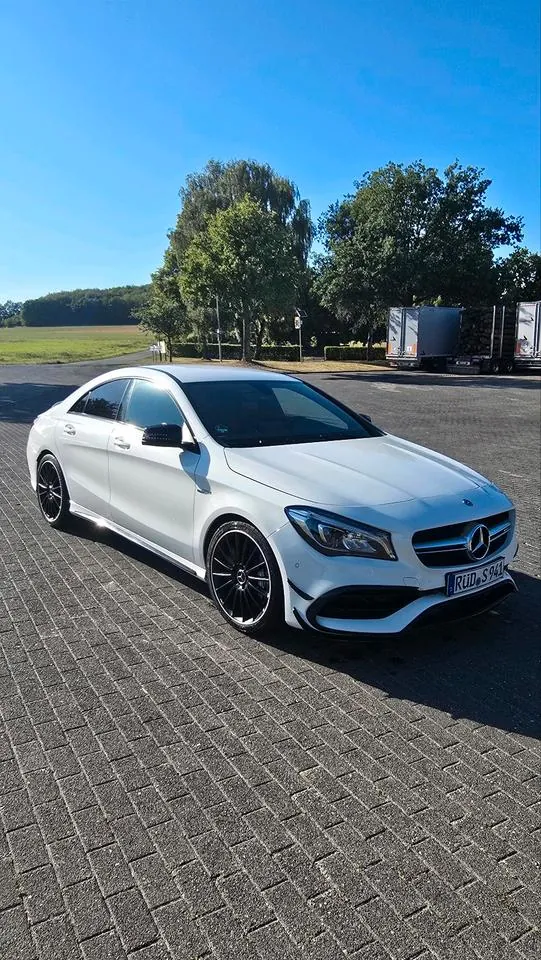 Mercedes-Benz Cla 45 Amg