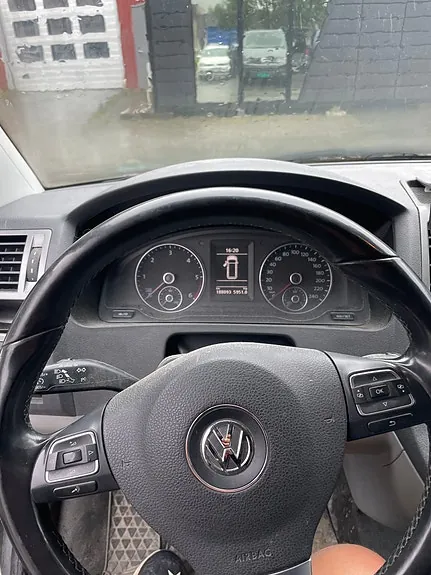 Volkswagen Transporter 2013 photo 5