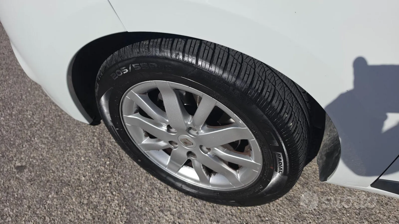 Renault Megane 2011 photo 5