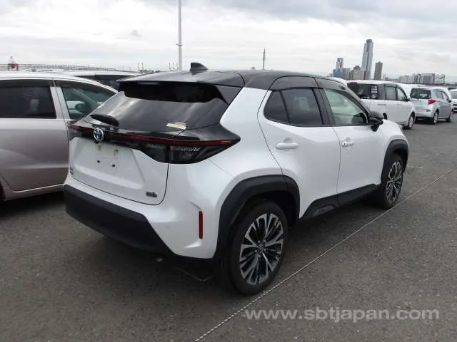 Toyota Yaris Cross Hybrid Z 2023 photo 4