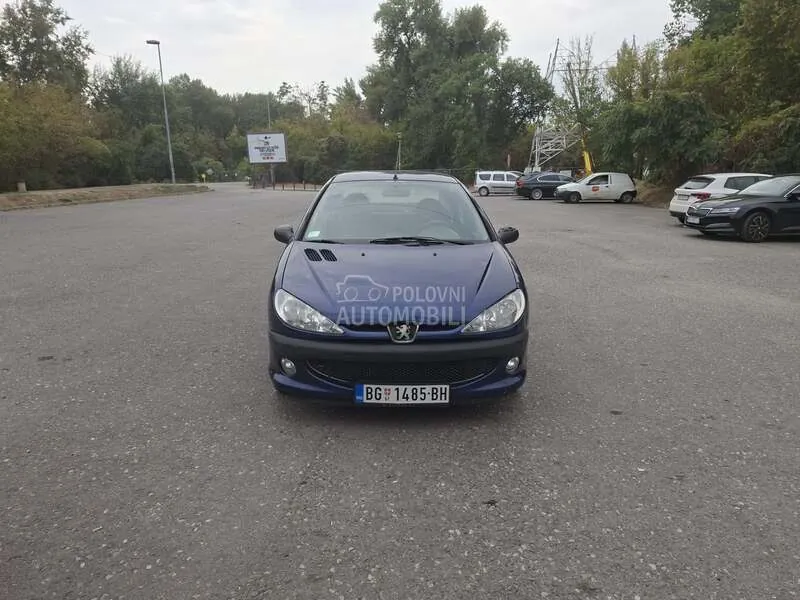 Peugeot 206 2007 photo 4