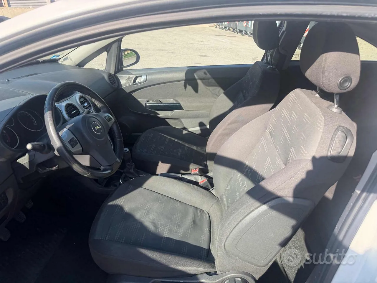 Opel Corsa 2011 photo 5