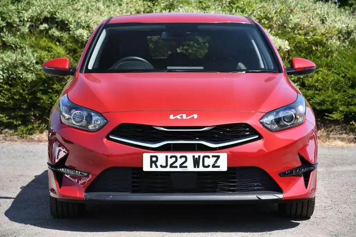Kia Ceed 2022 photo 2