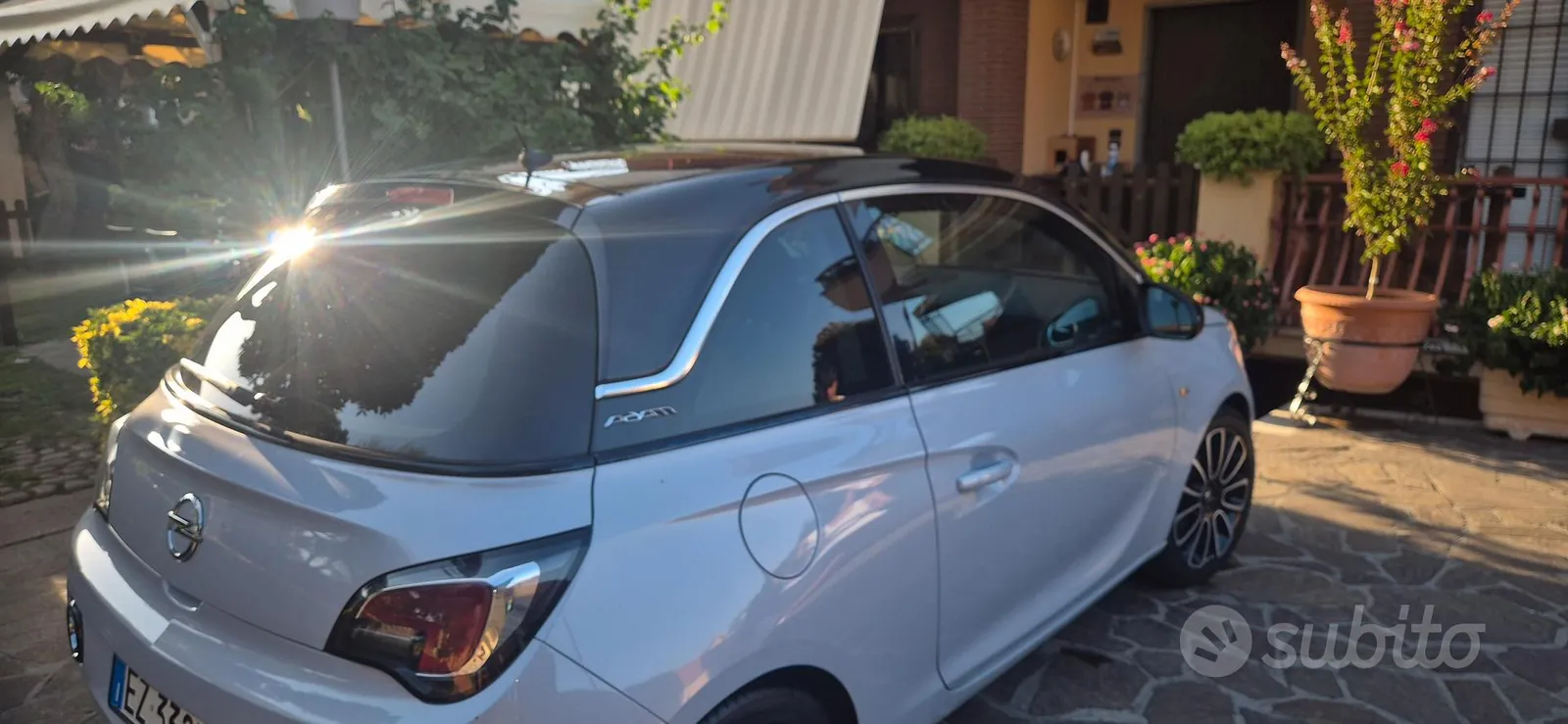 Opel Adam 2015 photo 2