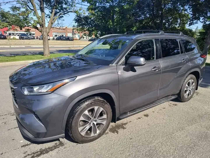 Toyota Highlander 2020 photo 2