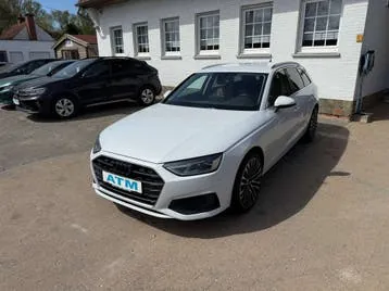 Audi A4 2021 photo 2