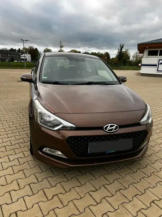 Hyundai I20
