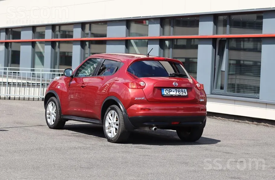 Nissan Juke 2012 photo 4