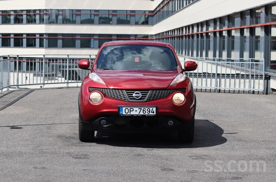 Nissan Juke 2012 photo 2