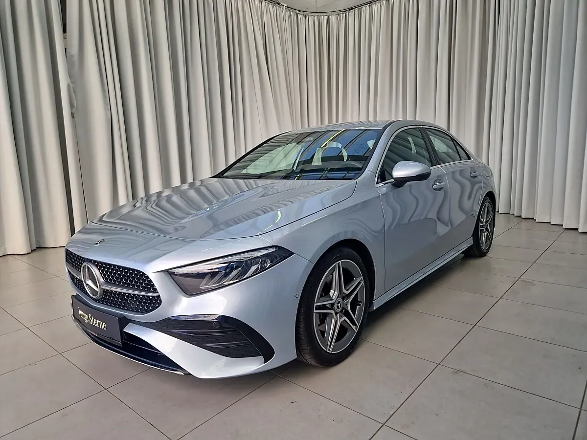 Mercedes-Benz A-Class 2025 photo 2