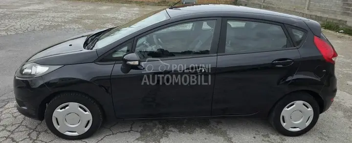 Ford Fiesta 2010 photo 4