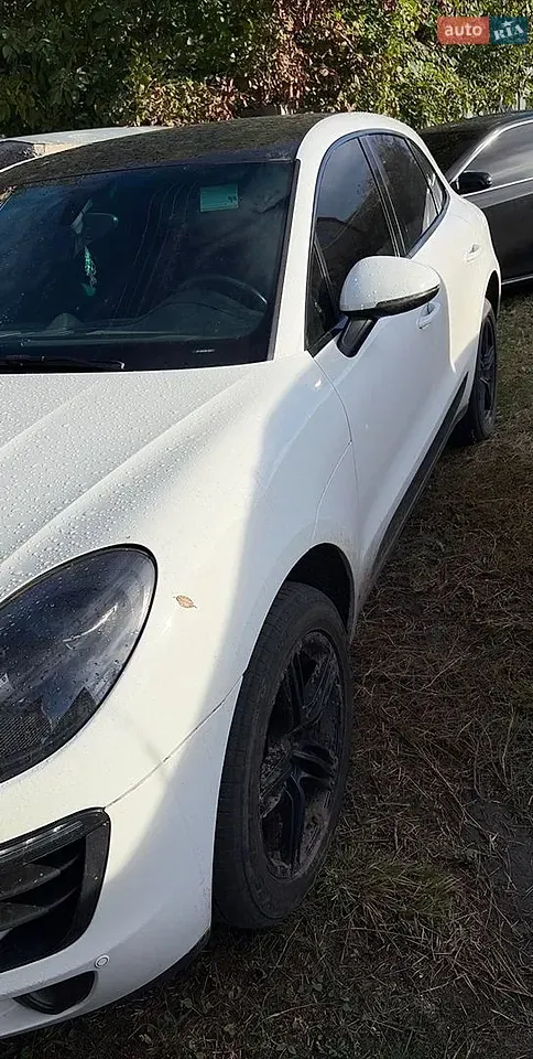 Porsche Macan 2014 photo 2