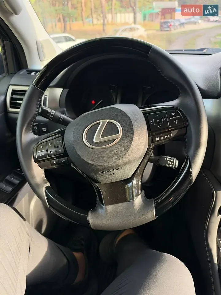 Lexus Gx 2018 photo 4