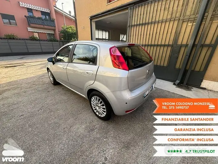 Fiat Punto 2015 photo 2