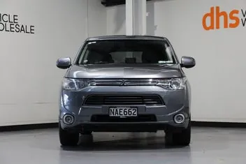 Mitsubishi Outlander 2014 photo 3