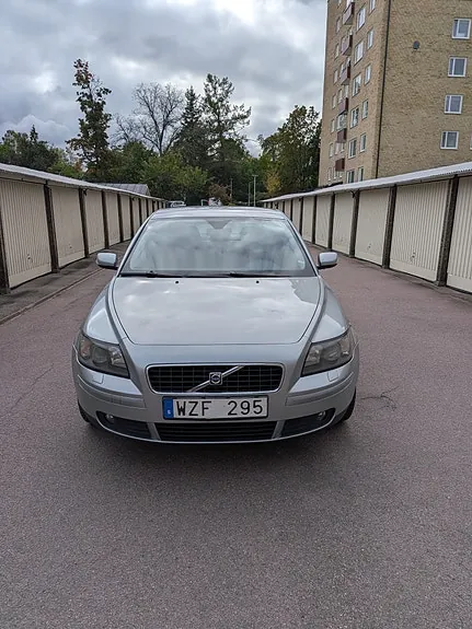 Volvo S40