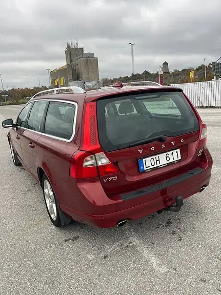 Volvo V70 2011 photo 5