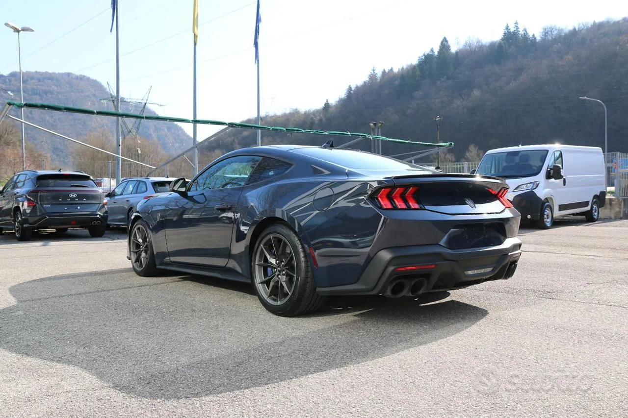 Ford Mustang 2024 photo 3