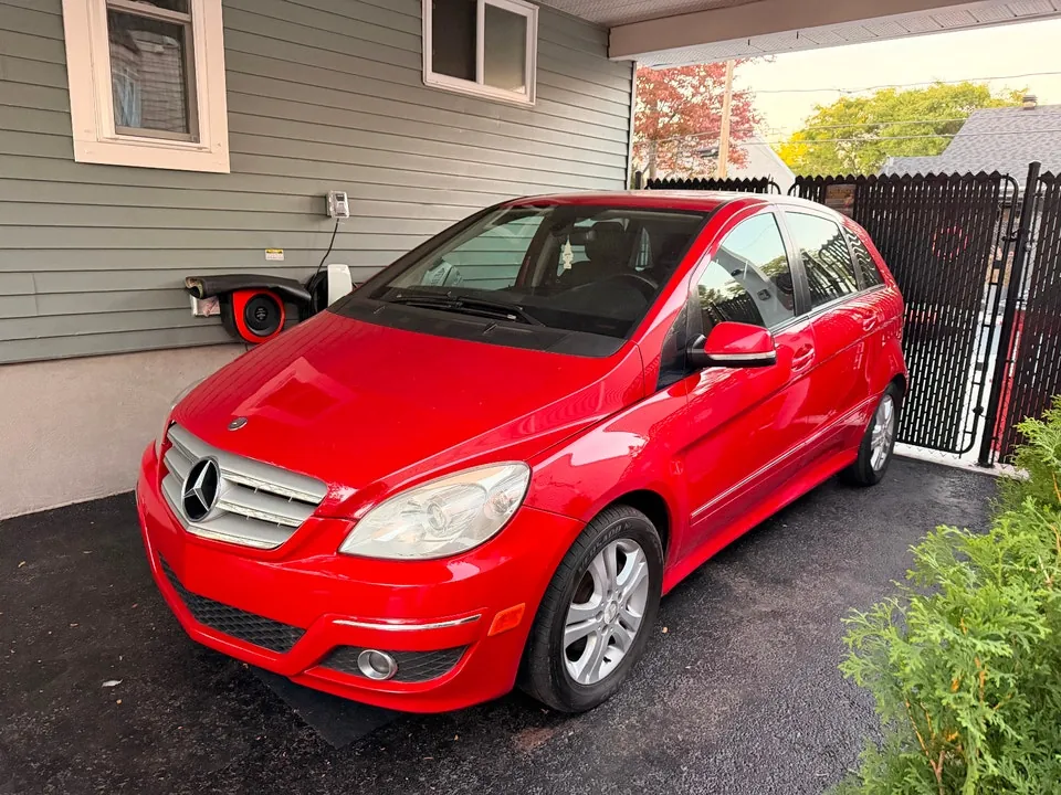 Mercedes-Benz B-Class 2009 photo 3