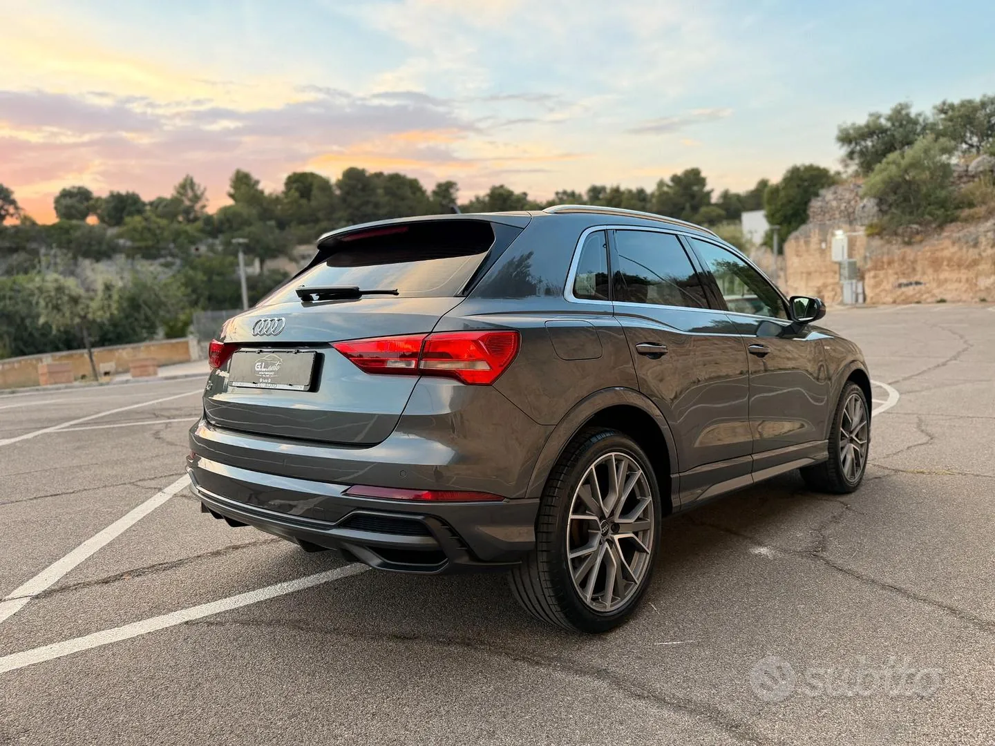 Audi Q3 2022 photo 2