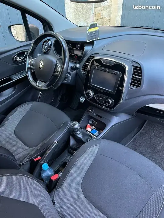Renault Captur 2017 photo 3