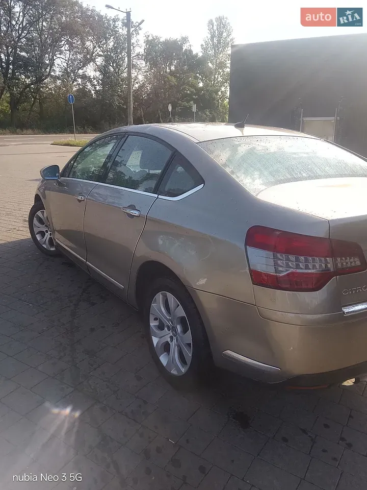 Citroen C5 2009 photo 4