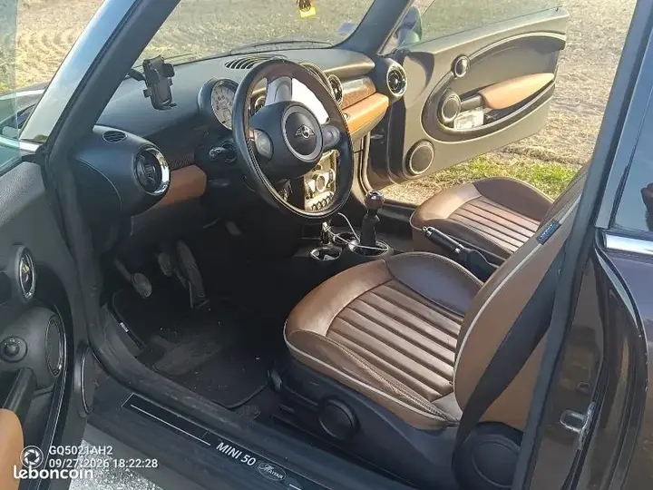 Mini Cooper 2011 photo 3
