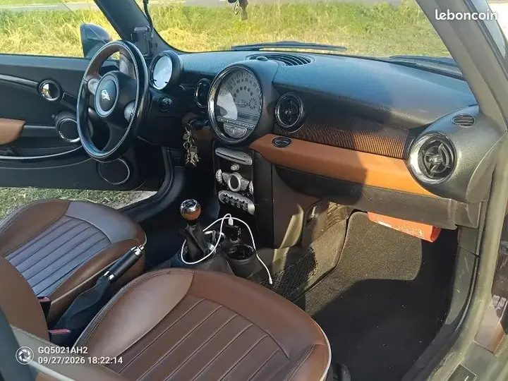 Mini Cooper 2011 photo 4