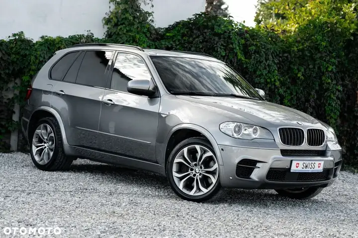BMW X5 M 2012 photo 2