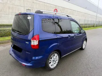 Ford Tourneo Courier 2016 photo 3