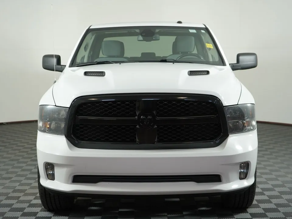 Ram 1500 Classic 2023 photo 3