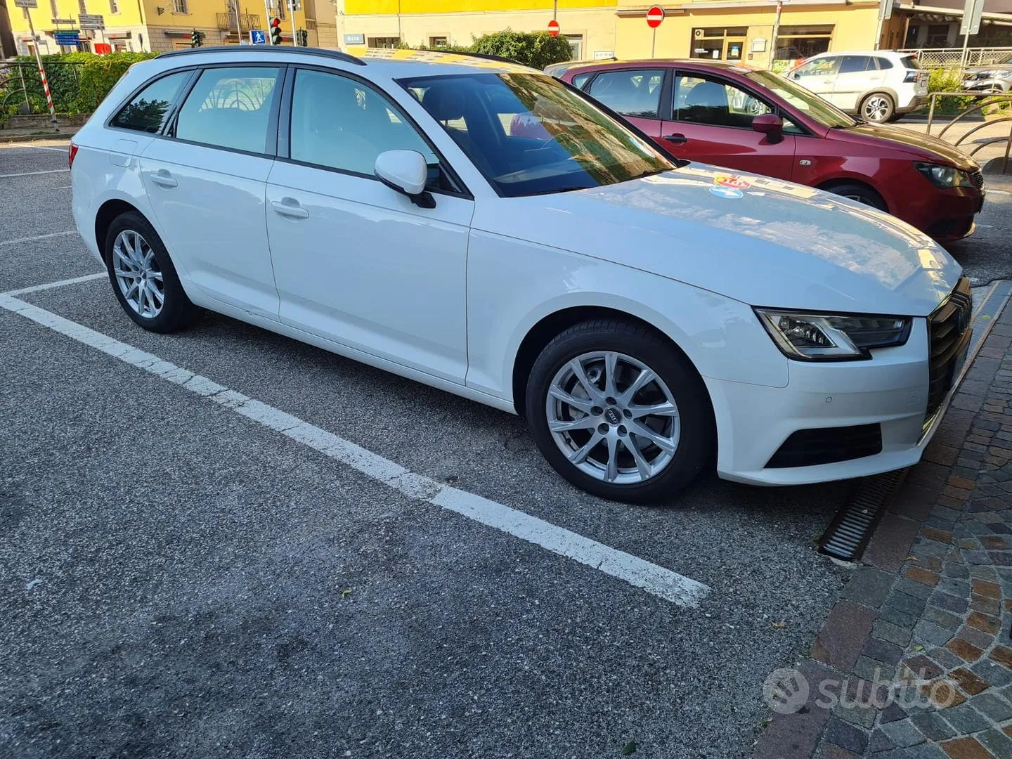 Audi A4 2017 photo 4