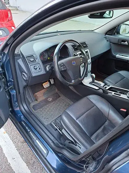 Volvo S40