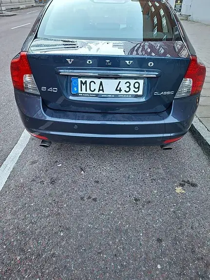 Volvo S40 2012 photo 3